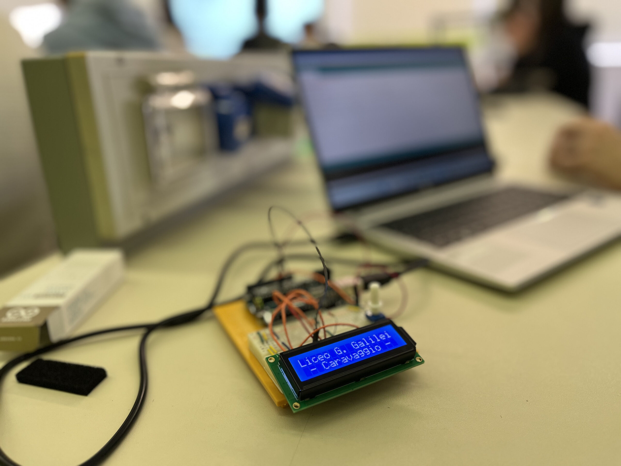 Al momento stai visualizzando Laboratorio di informatica: Corso Arduino
