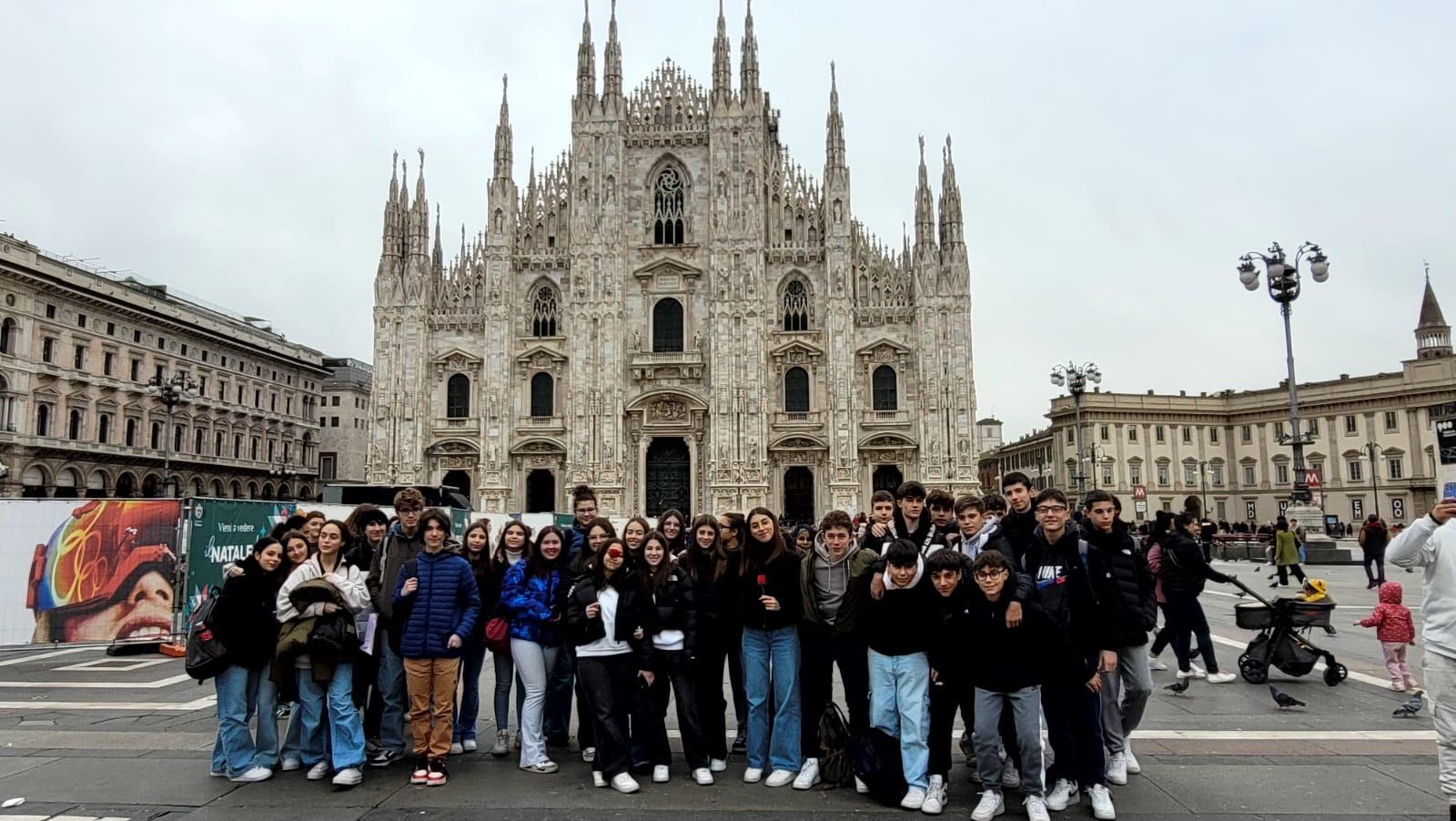 Al momento stai visualizzando Visita di istruzione al Planetario